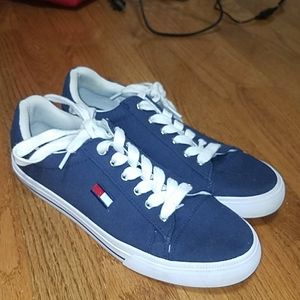 Navy blue, flat laced, Tommy Hilfiger shoes